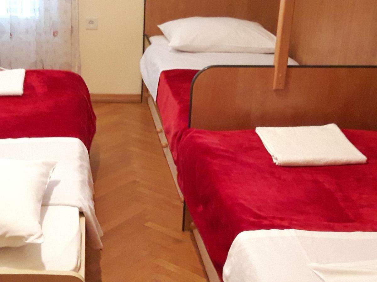 Apartment Trstenik Spalato Esterno foto